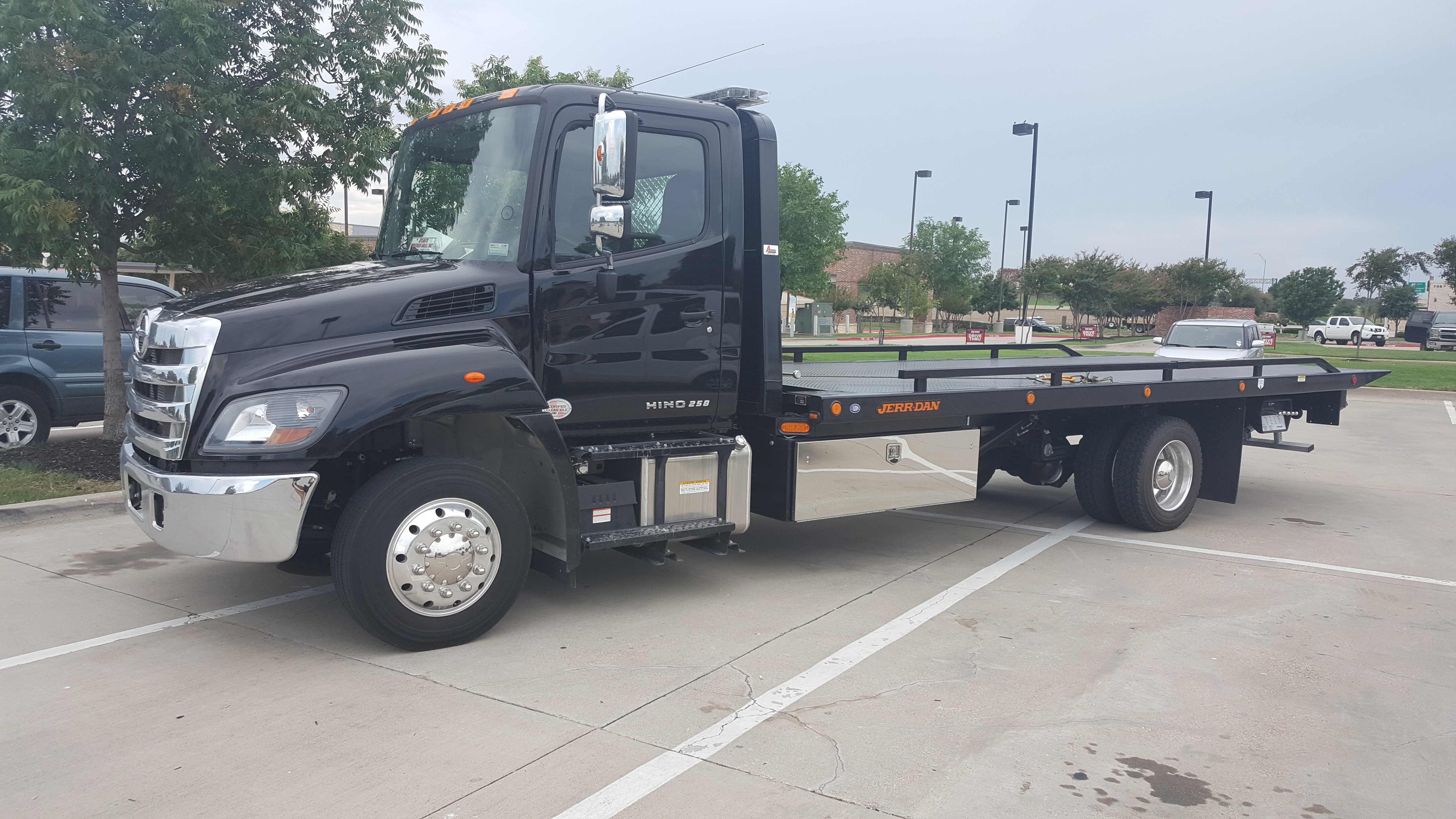 Towing In Frisco business image